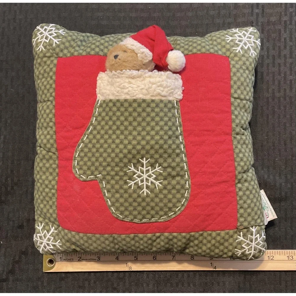 Boyds Home Christmas Throw Pillow Quilted Bear in Mitten‎ Removable Plush Decor